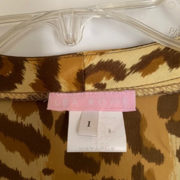 Lea Rome Leopard Print Pirate Blouse - Picture 4 of 4